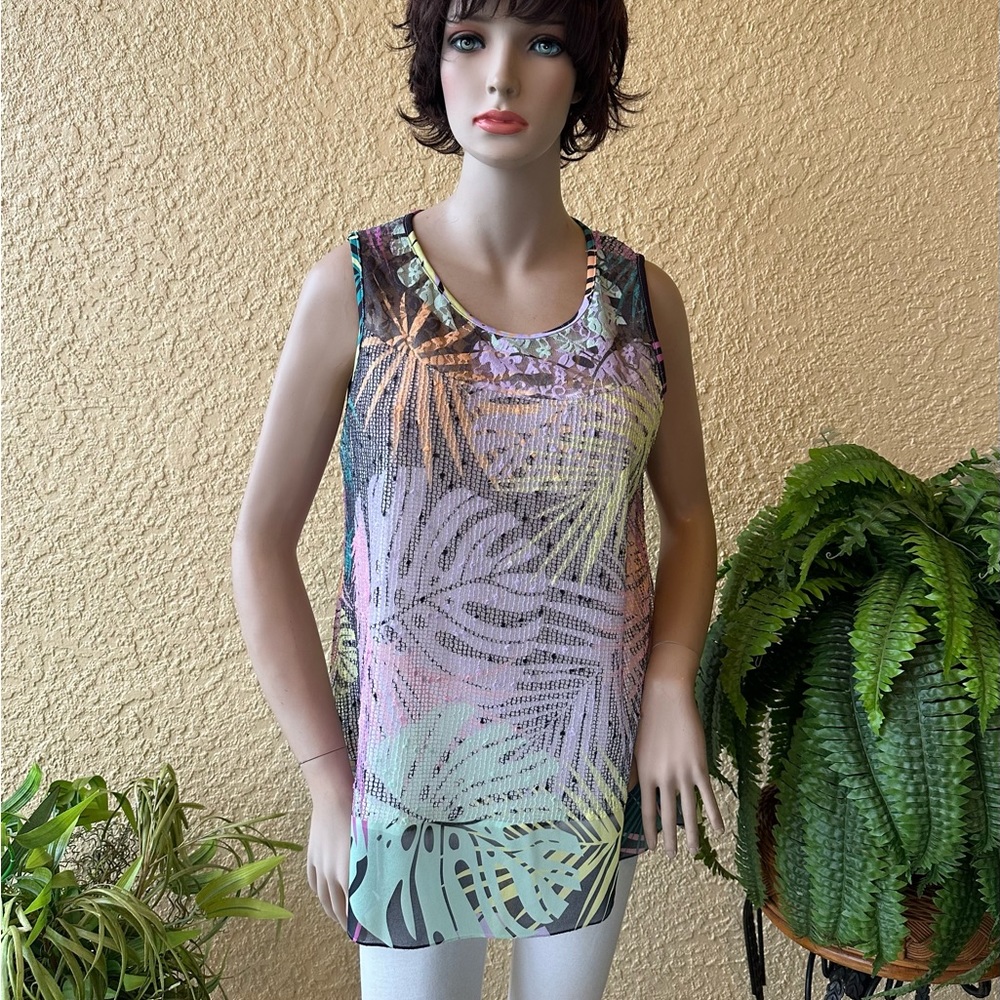 Petsche designs lace overlay print top